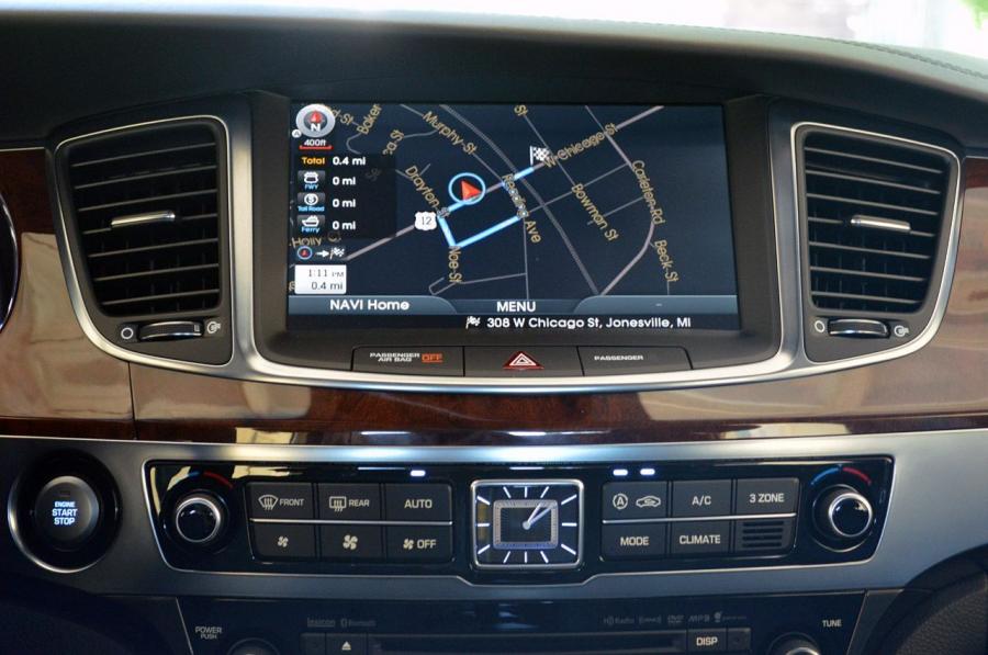  Hyundai Equus 2014 года  (фото 26 из 47)